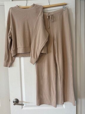 Ribbed matching set - pants and top